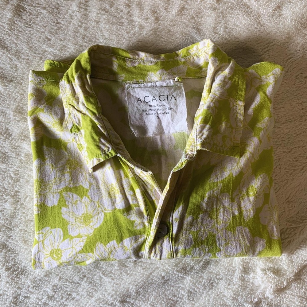 SOLD Acacia Neon Mag Mombasa